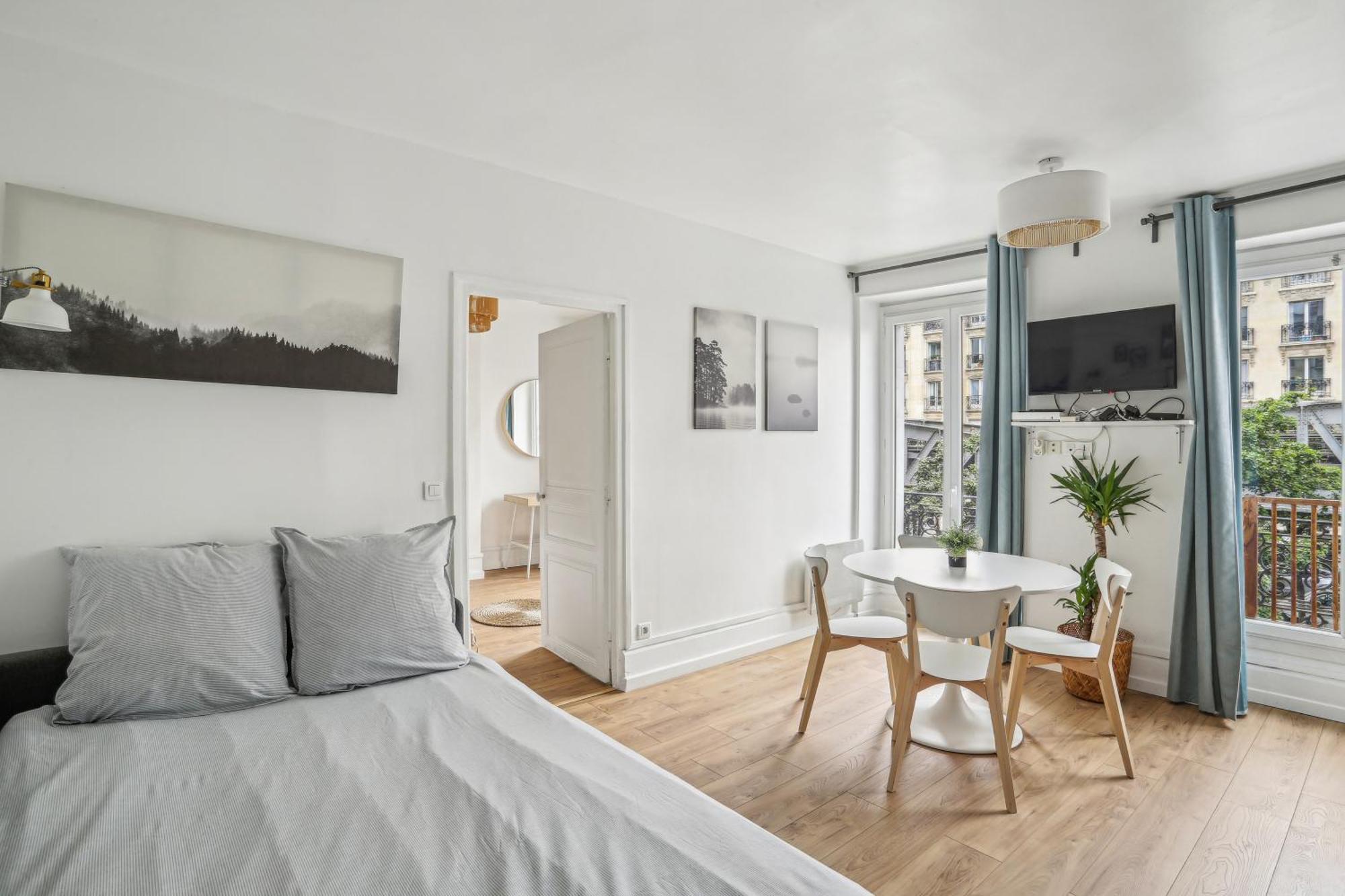Apartament Eiffel Tower 10 Min Walk :-) Paryż Zewnętrze zdjęcie